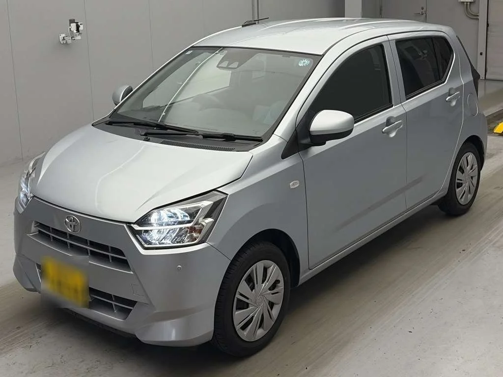 Toyota Pixis Epoch LA350A 2021